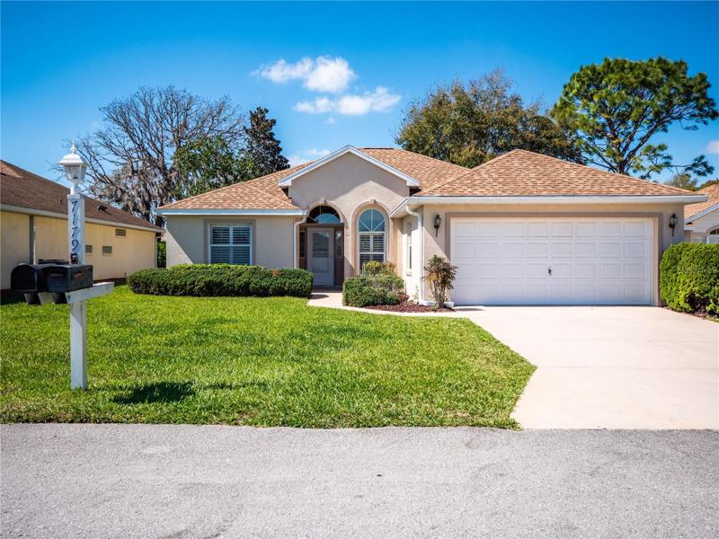 DORAL IN LINKSIDE 2/2/2 WITH DEN