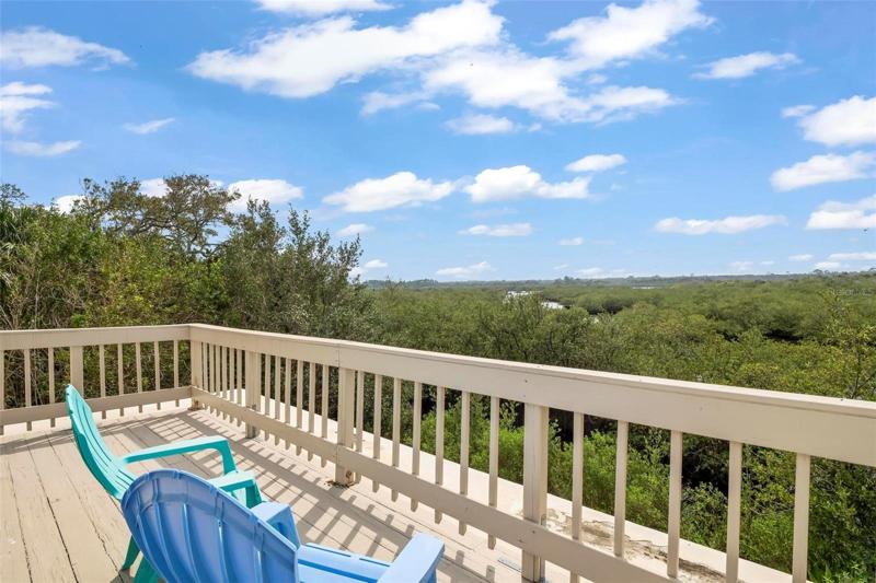 Private balcony off master suite