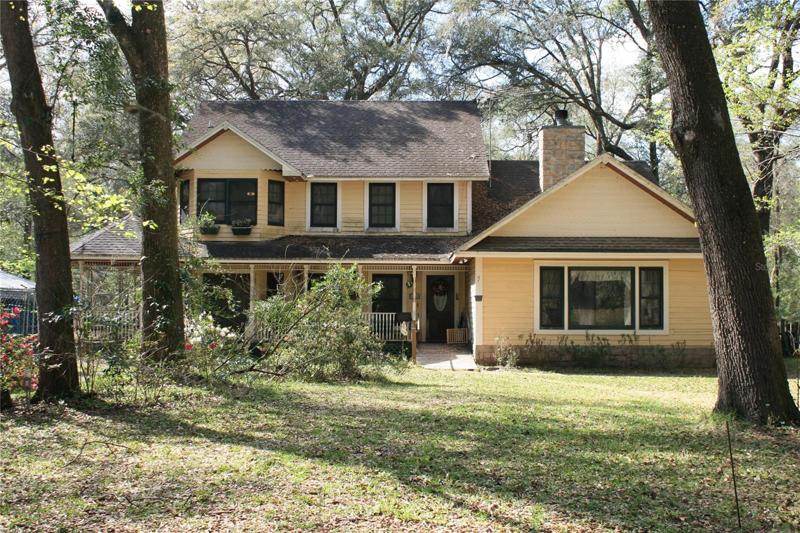 5.77  ACRES, PAVED ROAD