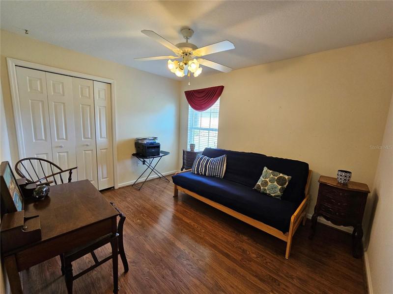 Bedroom 2 (office)
