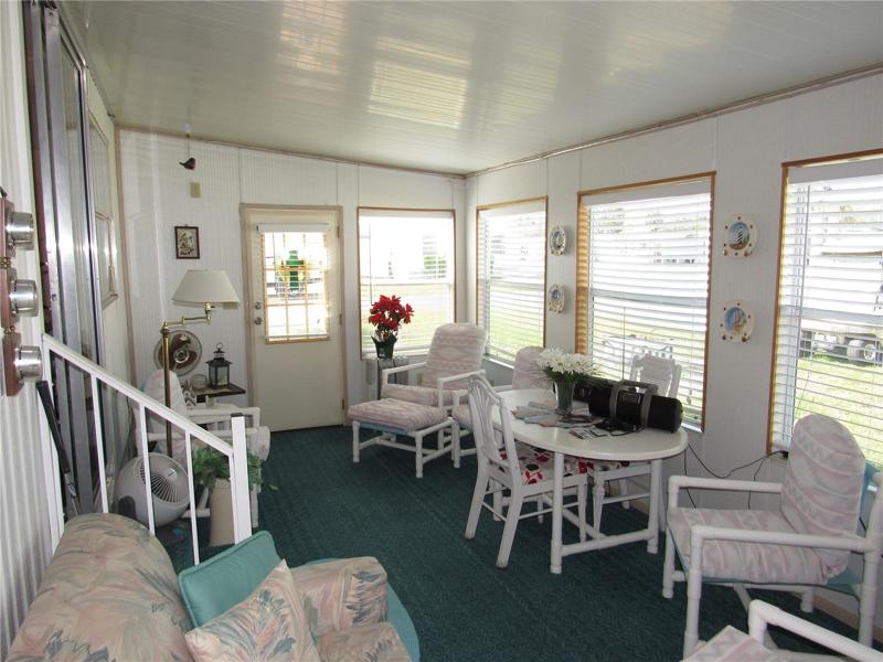 Florida room.