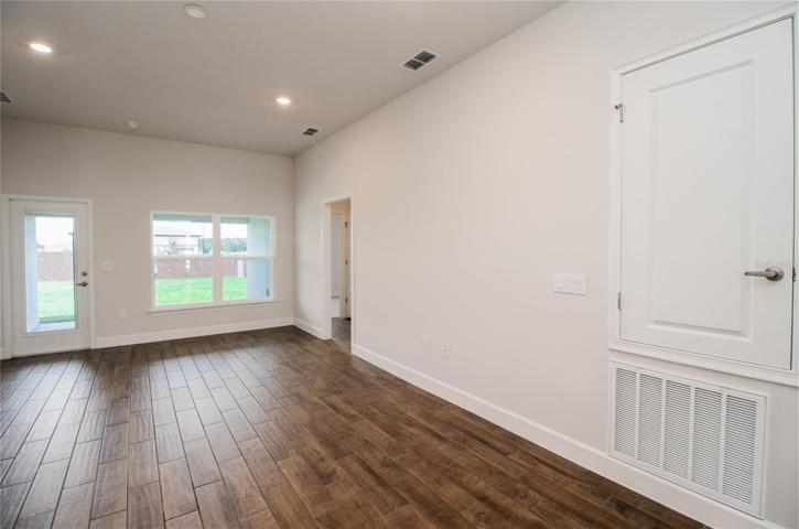 Family Room / Door to Back Lanai