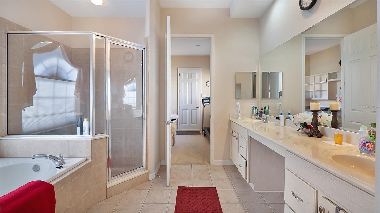 Master Ensuite Bath