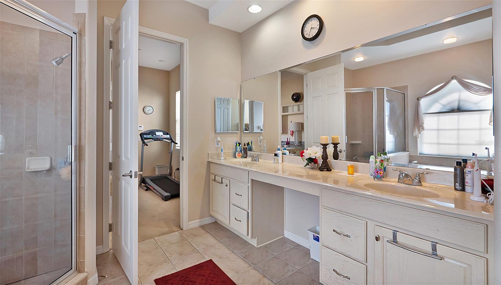 Master Ensuite Bath