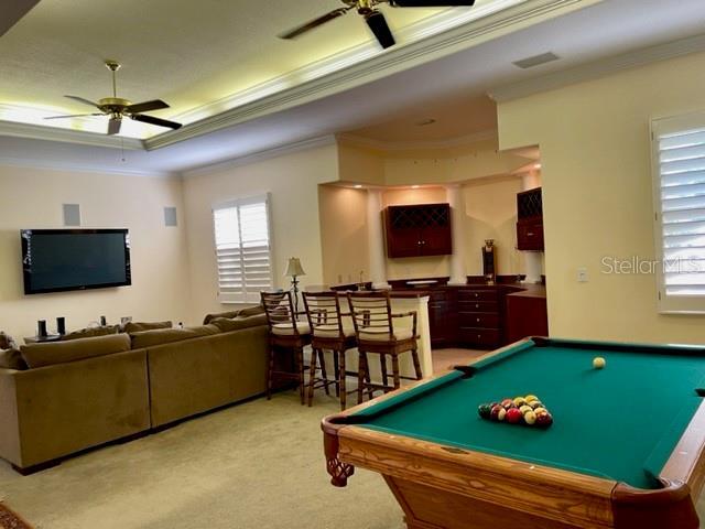 LARGE GREAT ROOM