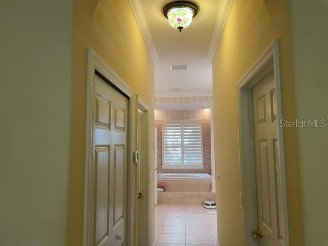 HALL TO MASTER BATH SUITE