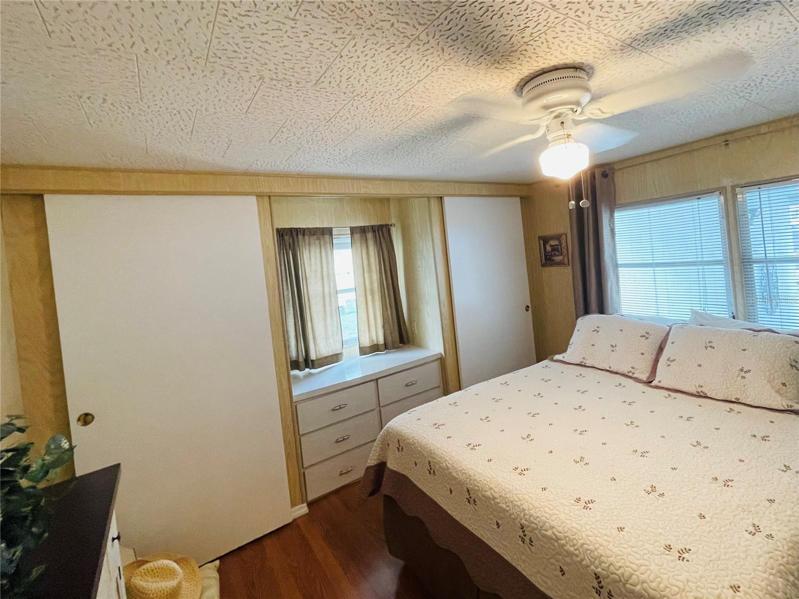 Build in dresser