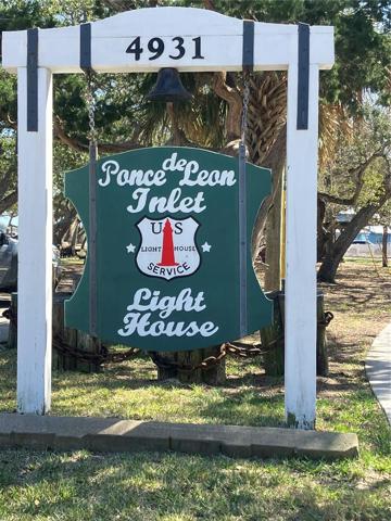 Lighthouse museum entrance.