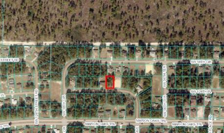The florida greenway trail system is located just two streets away.