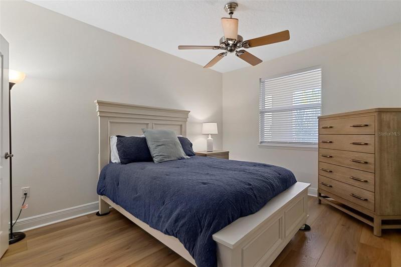 guest room 1