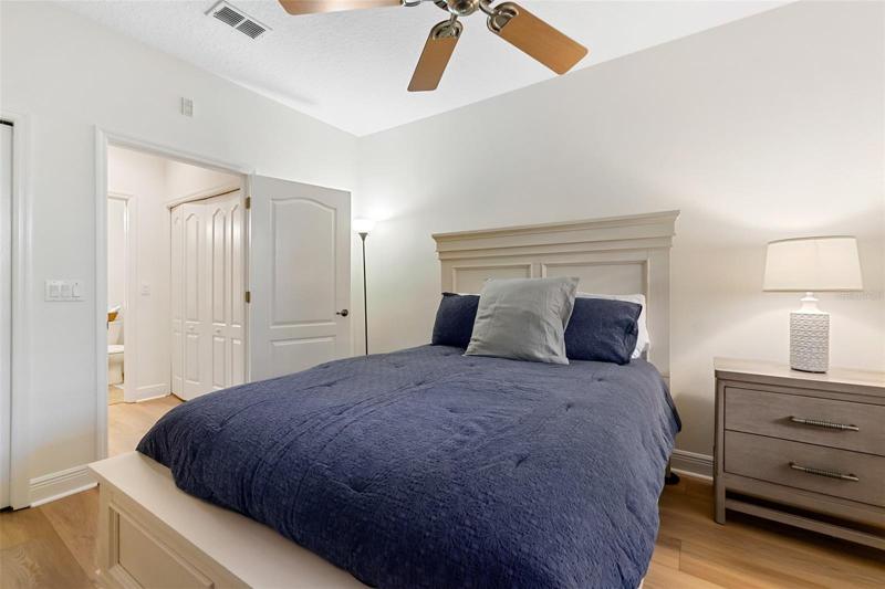guest room 1