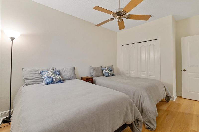 guest room 2