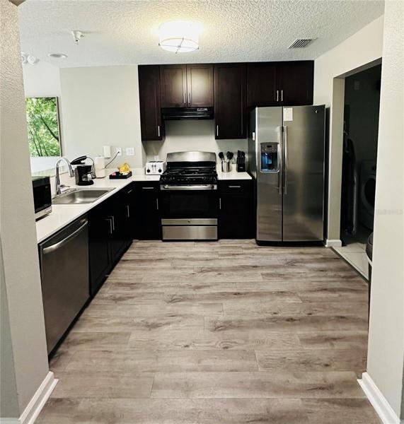 Grove Kitchen
