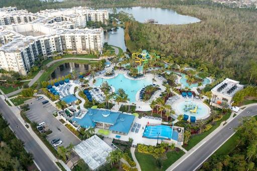 Surfari Water Park Aerial
