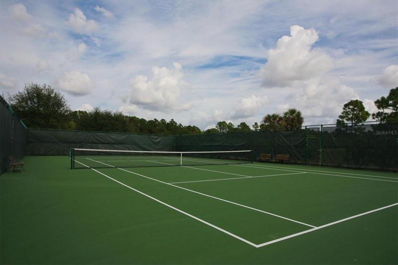 community tennis courts