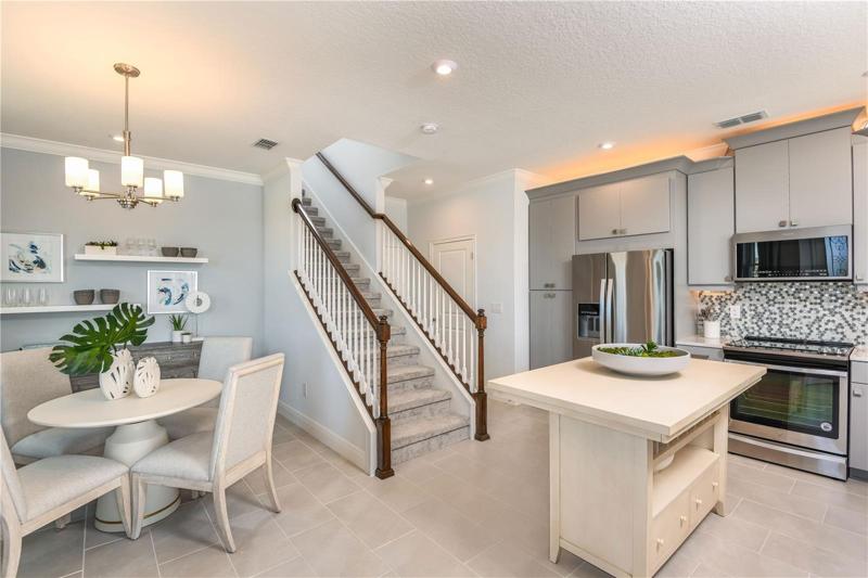 Model Kitchen With Island