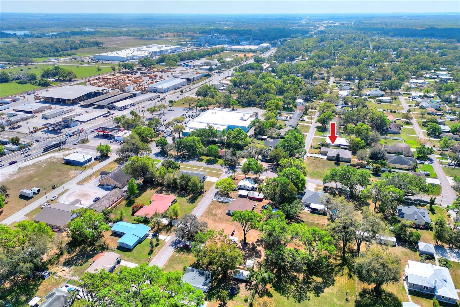 View of the surrounding area. 