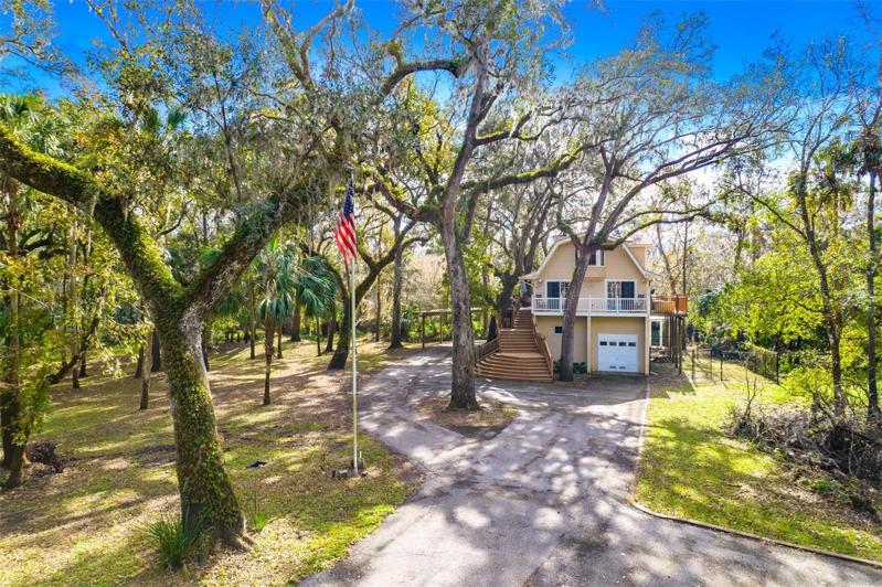 4502 COCONUT COVE PLACE