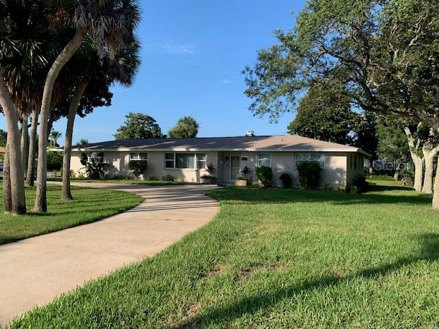 Front View of 2689 John Anderson Drive