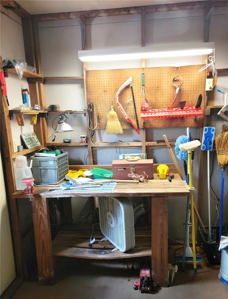 Workshop/Laundry