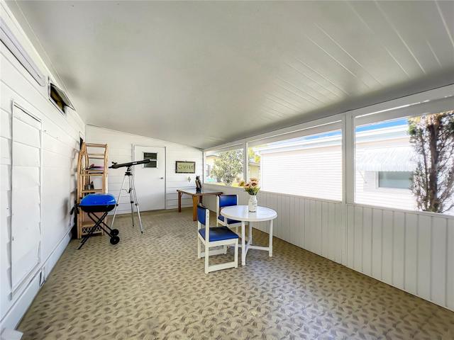 This screened room is offering lots of space