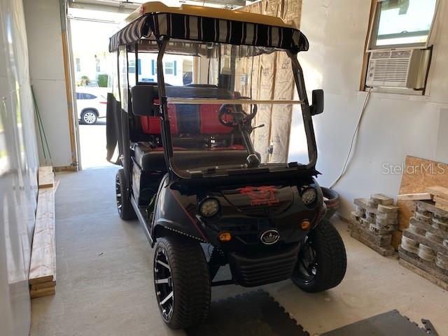 GOLF CART GARAGE AND CART