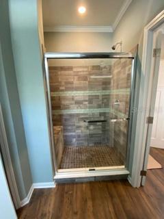 MASTER SHOWER