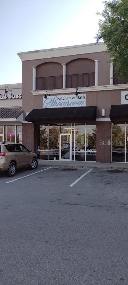 Show room Front