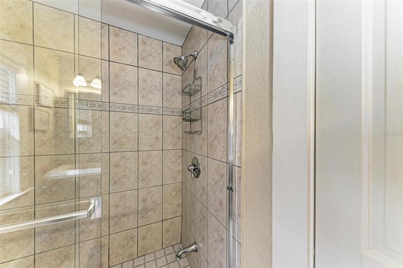 3rd Bath Shower