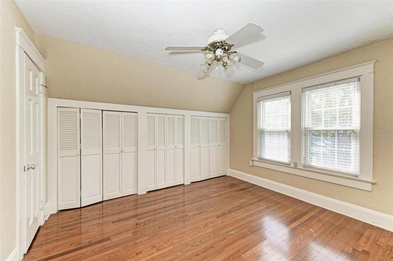 3rd Bedroom 01