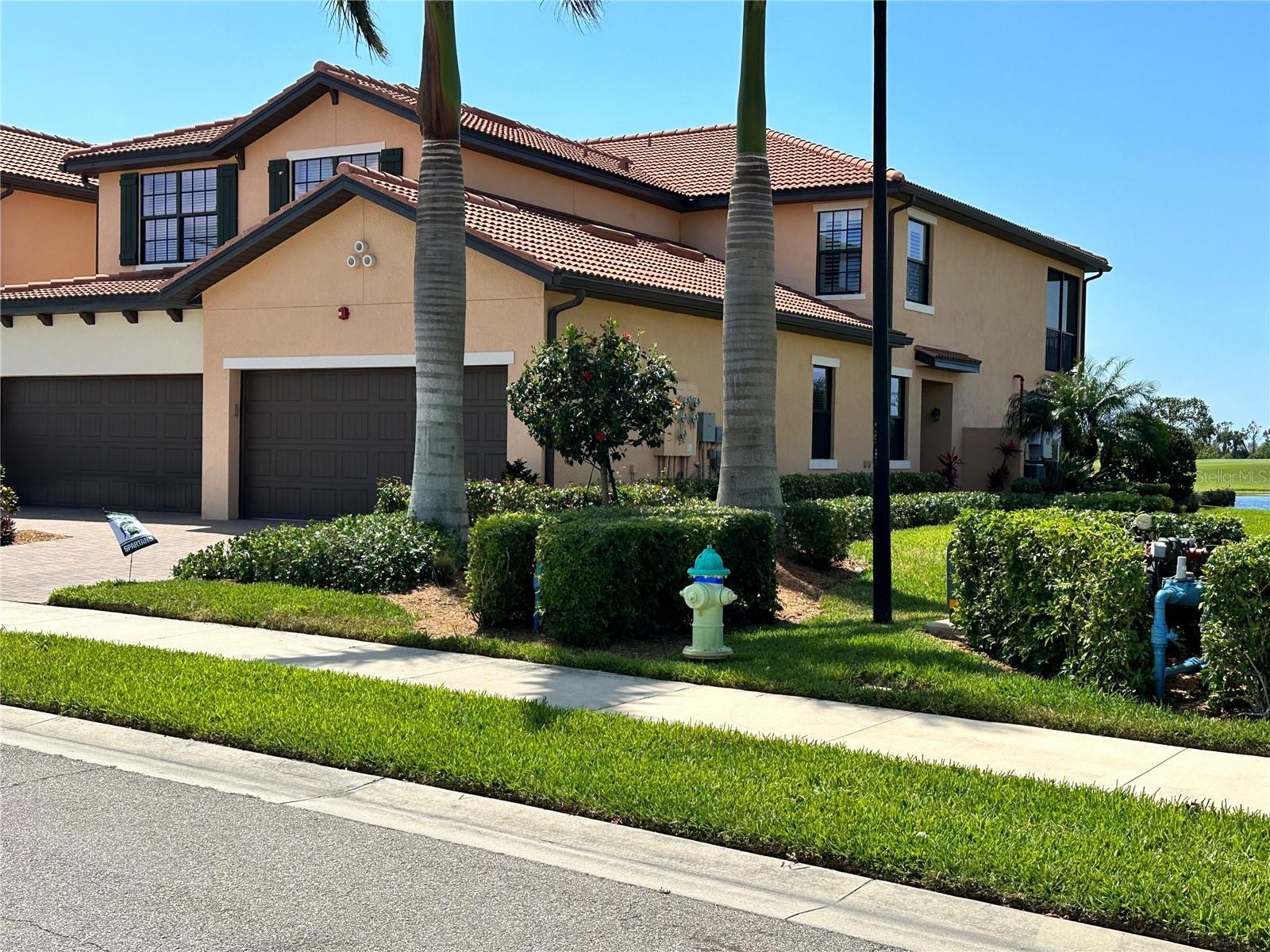 4-Plex Condo