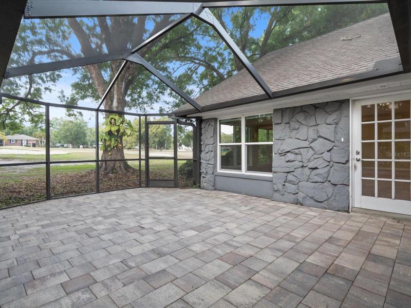Large Screen Porch with Outdoor Kitchen