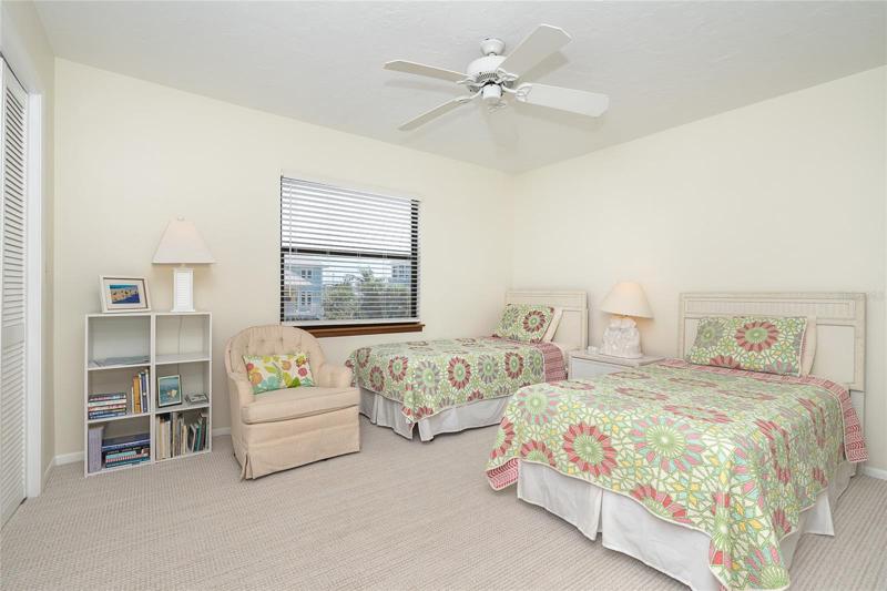 Guest Bedroom.