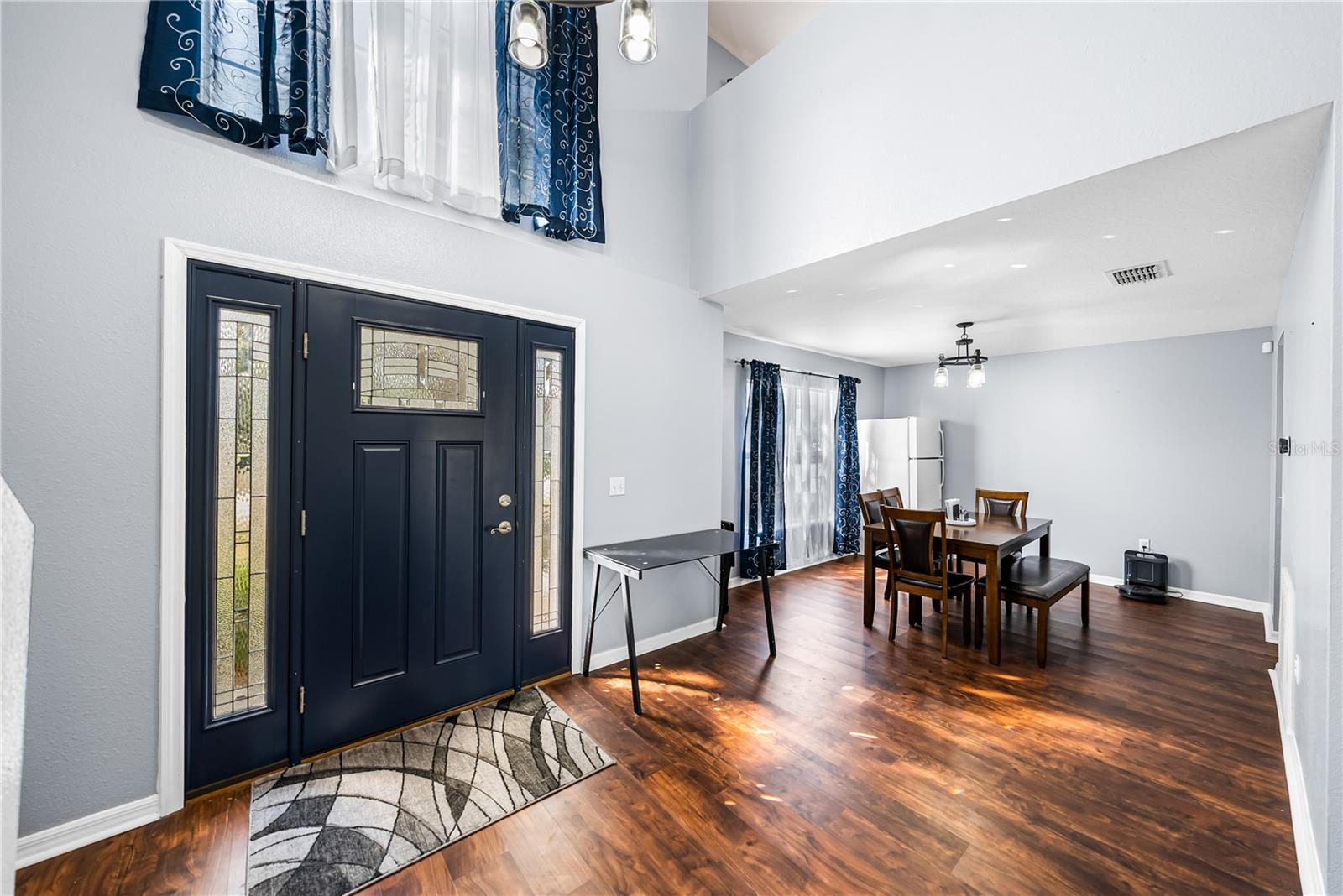Front Door /Entry