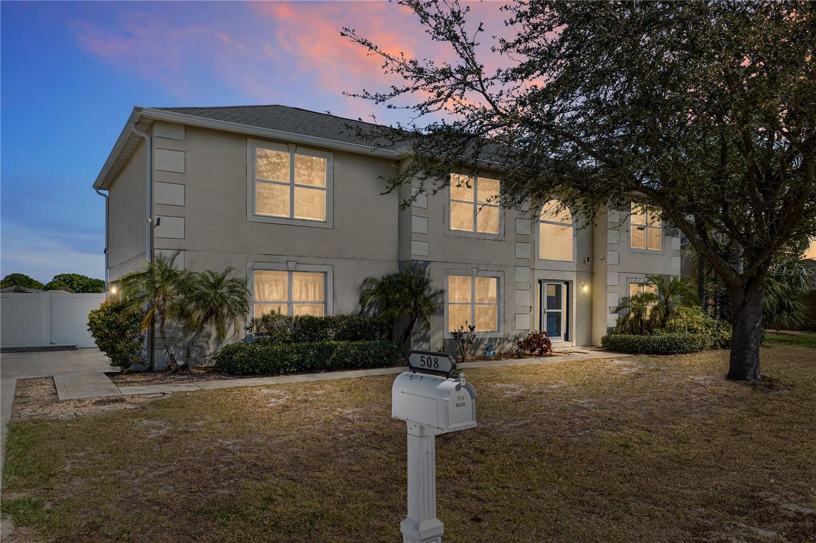 Twilight Front view