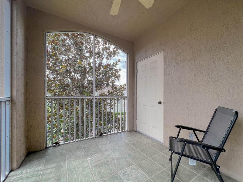 EXTRA STORAGE CLOSET ON PORCH... CORNER VIEW NATURE GALORE AND INJOY THOSE FAMOUS FLORIDA SUNSETS!