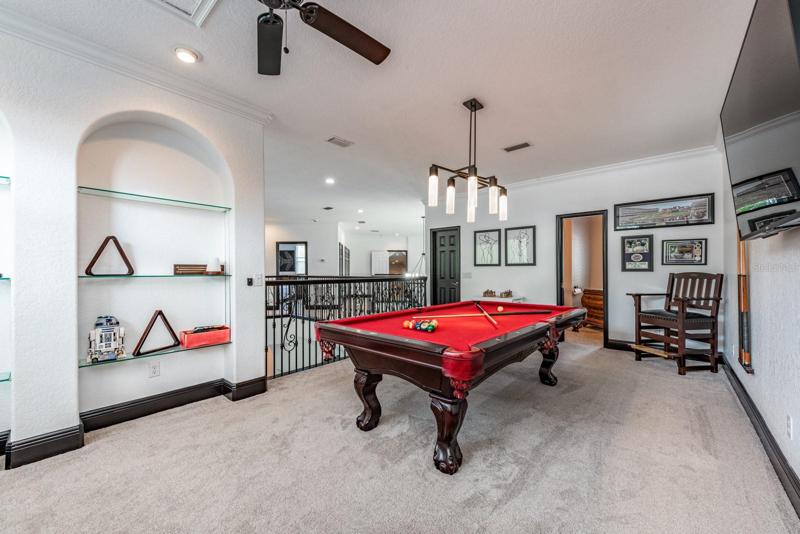 BONUS/LOFT SPACE w/ POOL TABLE!