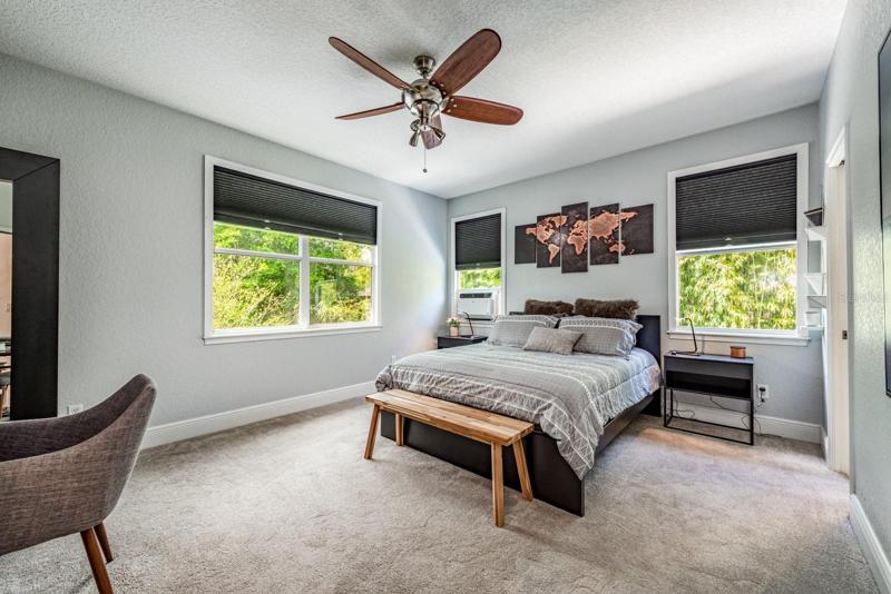 SECOND FLOOR/GUEST BEDROOM. 