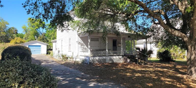 1170
