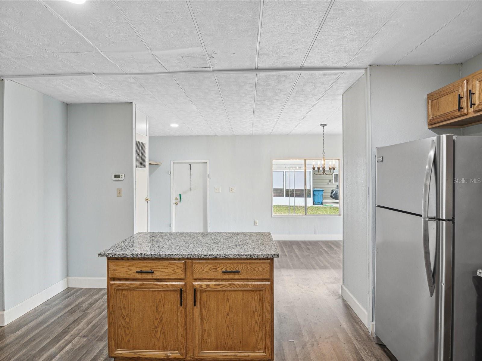 Kitchen island