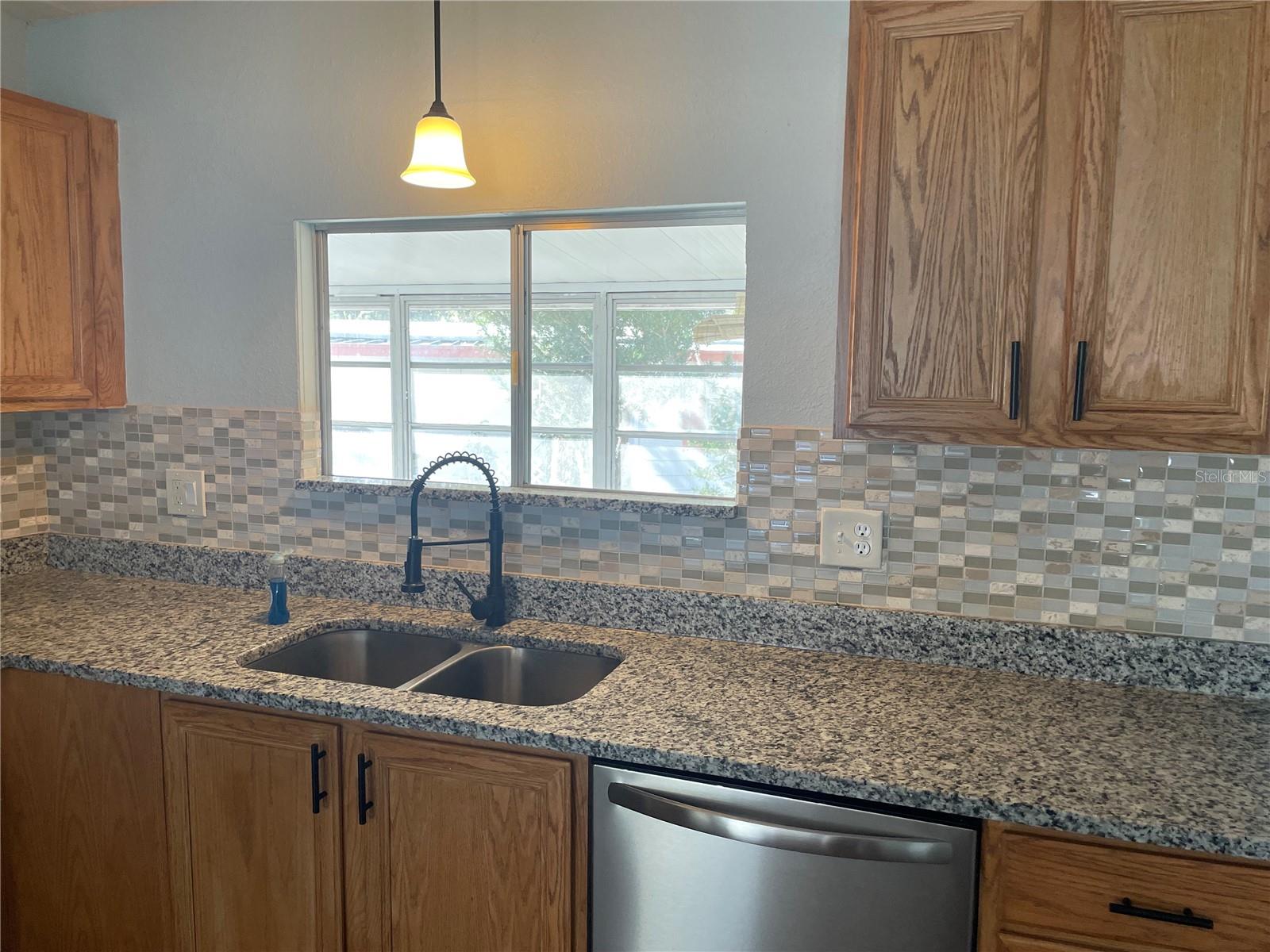 beautiful backsplash