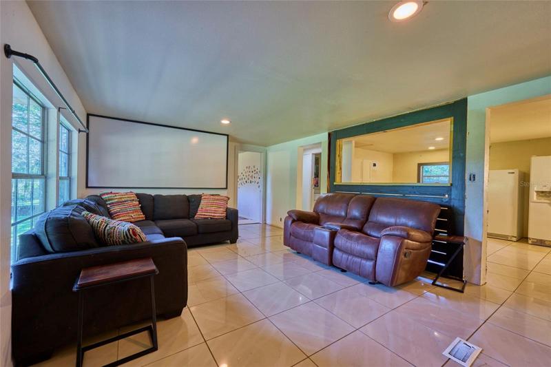 Large pass-thru from the kitchen to the living room