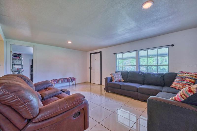 Ceramic tile throughout