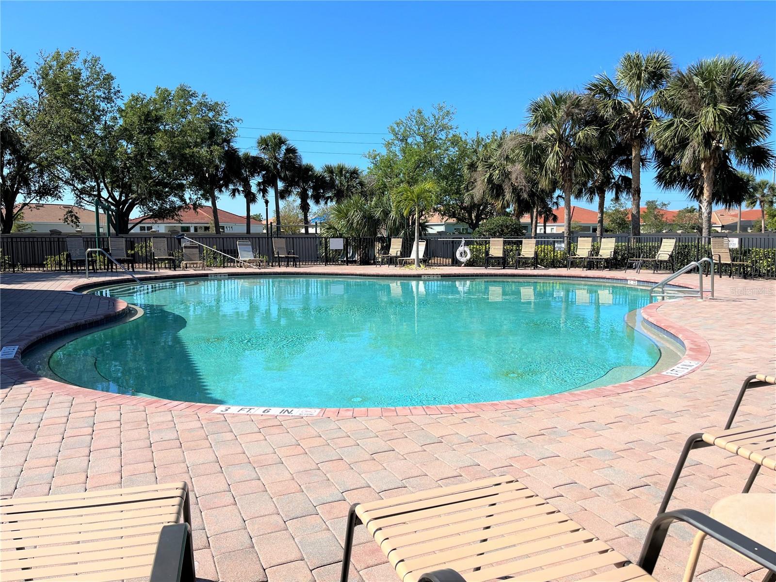 large community pool 