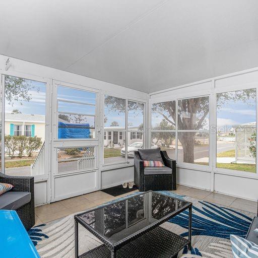 Front Lanai