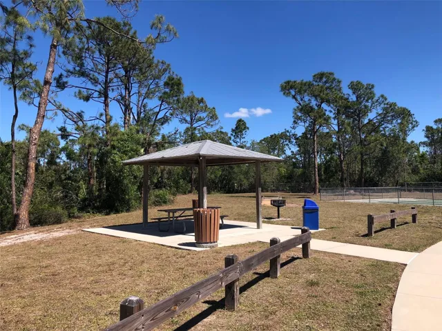 Bissett Park