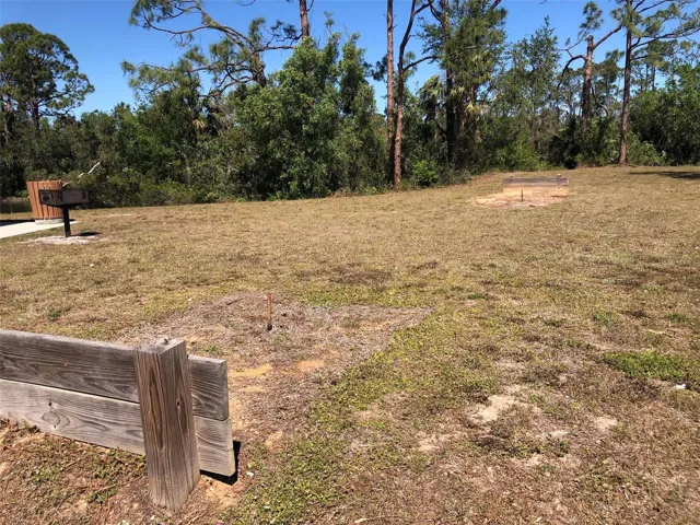 Bissett Park - horse shoes