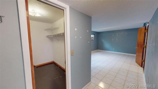 Downstairs (3rd) bedroom with walkin closet