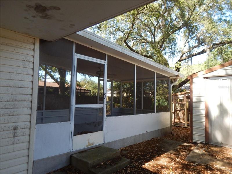 Screened Porch