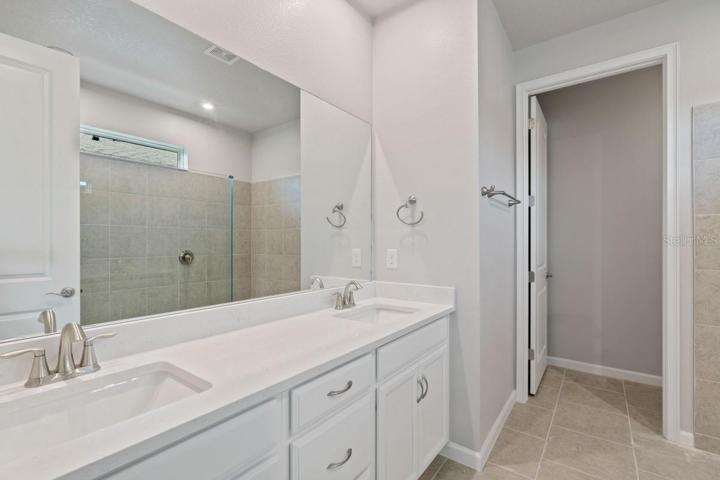Owner's Bathroom
